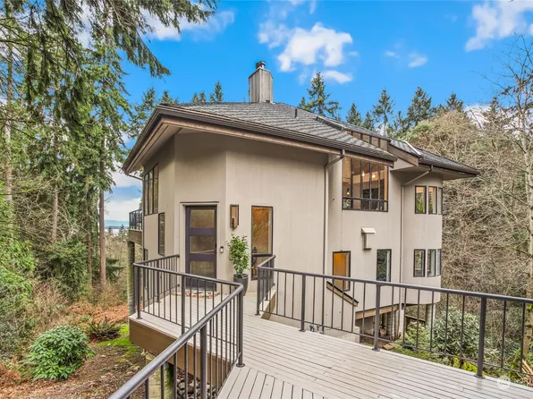 16469 Marine View Drive SW, Burien, WA 98166