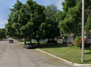 910 11th St, Granite Falls, MN 56241
