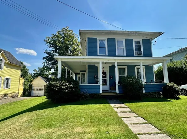 21 Huston St, Towanda, PA 18848