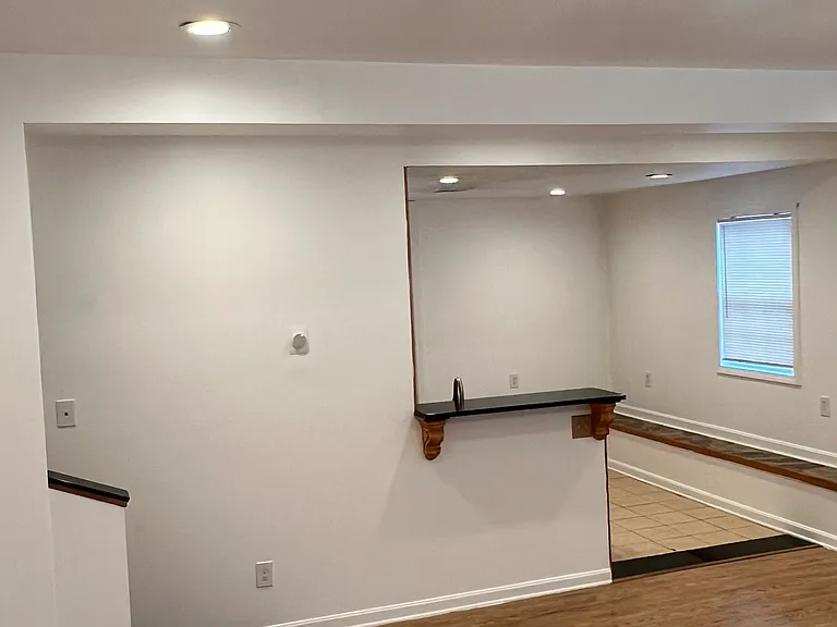 2800 Hartford Ave #4 — Photo 5