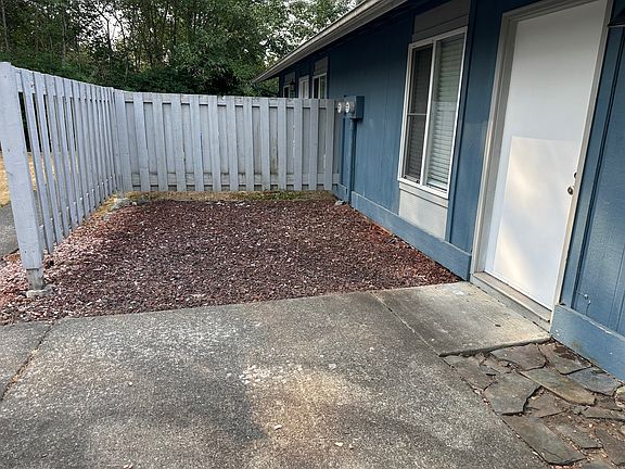 2nd image of 11029 SE 223rd Pl #B