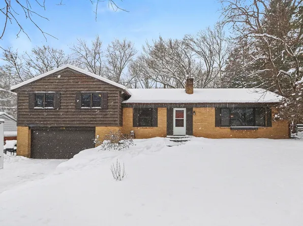 1115 Hol Hi Dr, Kalamazoo, MI 49008