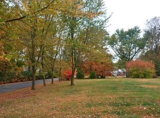 12325 Crystal View Ln, Saint Louis, MO 63131