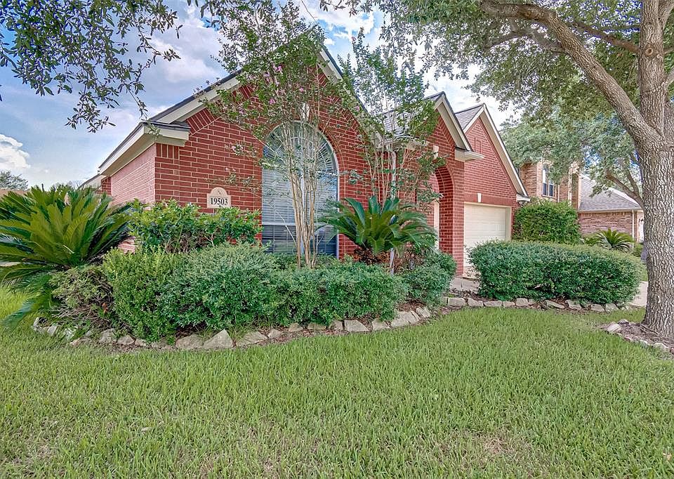 1st image of 19503 Briarsedge Ct