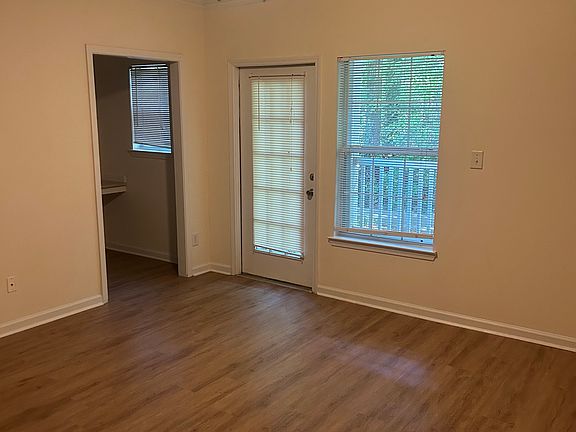 5th image of 72 Hamilton Ave NW APT 1120