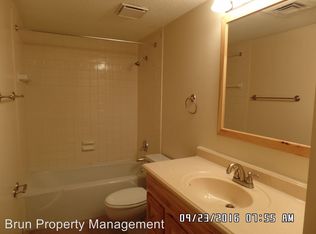 22 Canberra Dr, Knoxville, TN 37923
