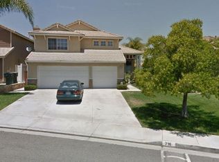 716 Avondale Dr, Corona, CA 92879