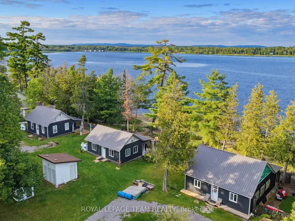 754 Forest Park Rd, Laurentian Valley, ON K8A 6W2