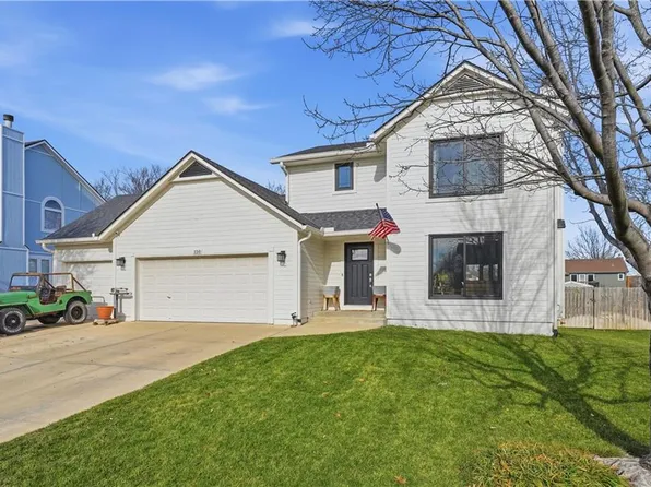 150 W Lanesfield St, Gardner, KS 66030