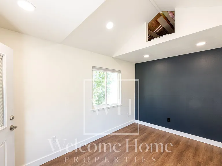411 SE 8th St — Photo 19