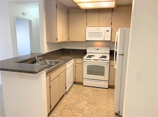 780 Camino De La Reina APT 251, San Diego, CA 92108