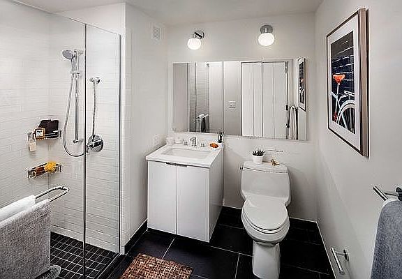 4th image of 45 Hoyt St APT 7Y