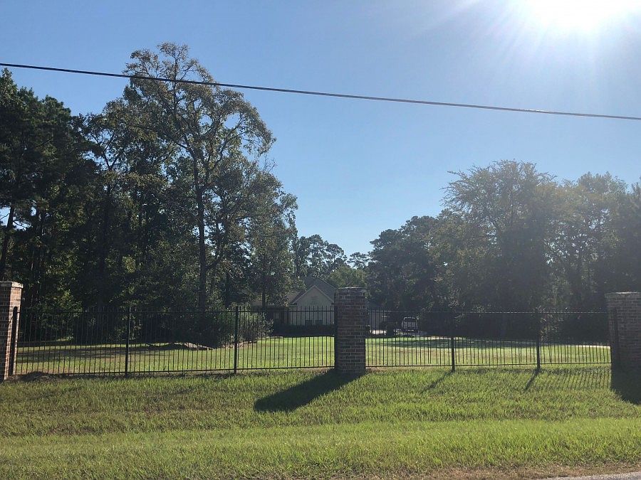 1st image of 10222 Crestwater Cir