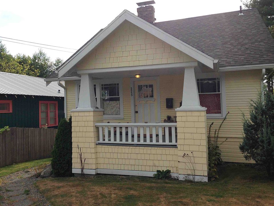 2nd image of 5559 30th Ave NE