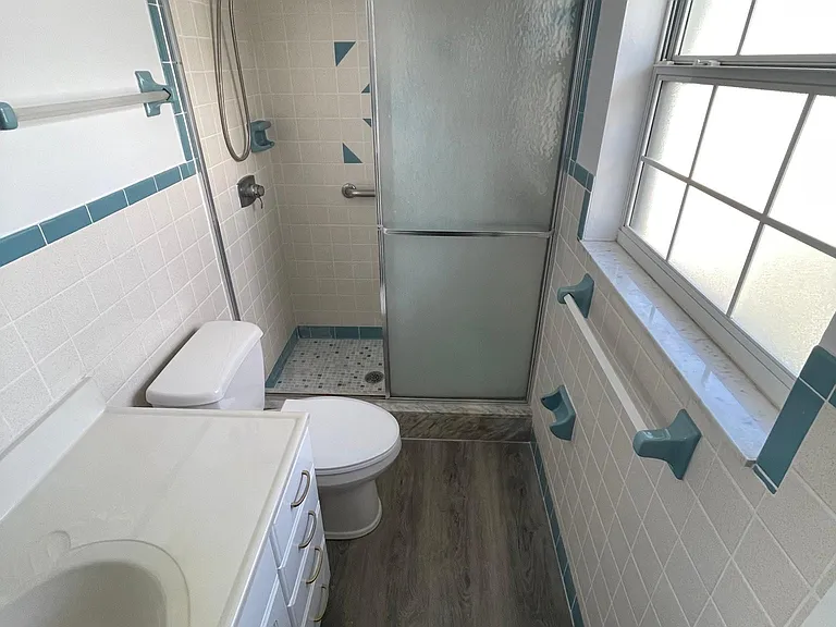 2103 53rd St N — Photo 13