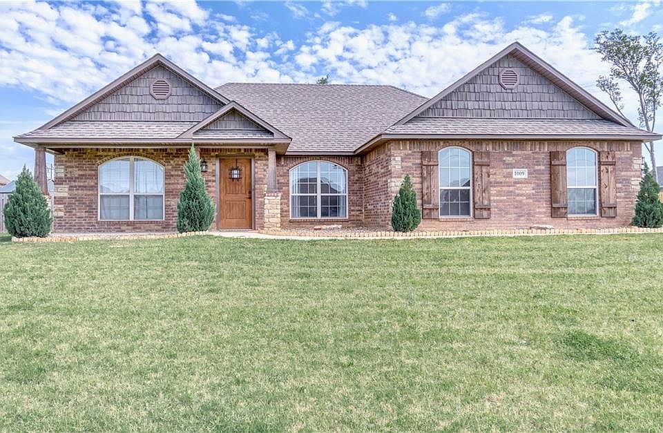 1st image of 1009 Shanna Dr