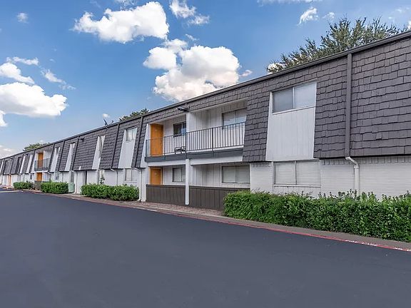 3rd image of 2732 W Colorado Blvd #112