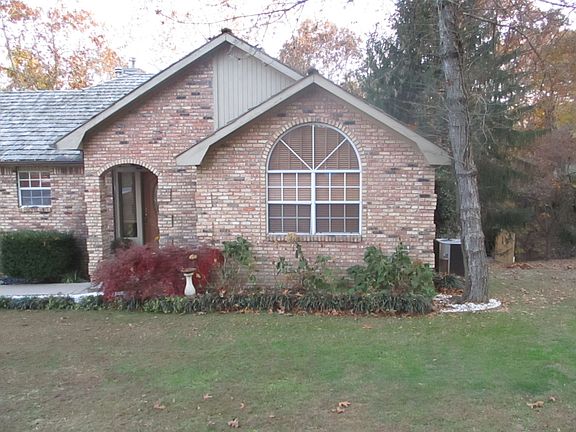 3rd image of 3105 Cardinal Creek Cir