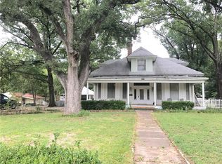 600 N Virginia St, Terrell, TX 75160