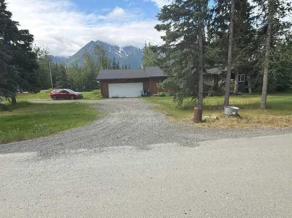3700 S Lazenby Rd, Palmer, AK 99645