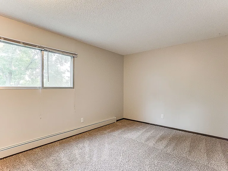 Caravelle Apartments — Photo 15