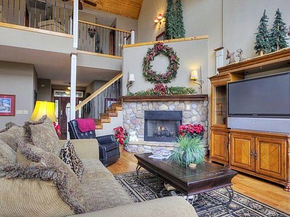 3rd image of 3148 Rocking Chair Ln