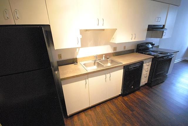 1st image of 2305 S 10th St #B