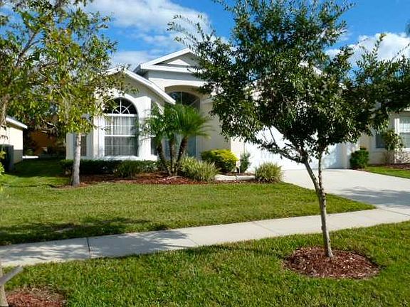 3rd image of 905 Emerald Green Ct