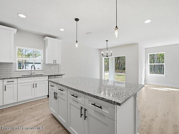 5th image of 16182 Marsh Quail Rd