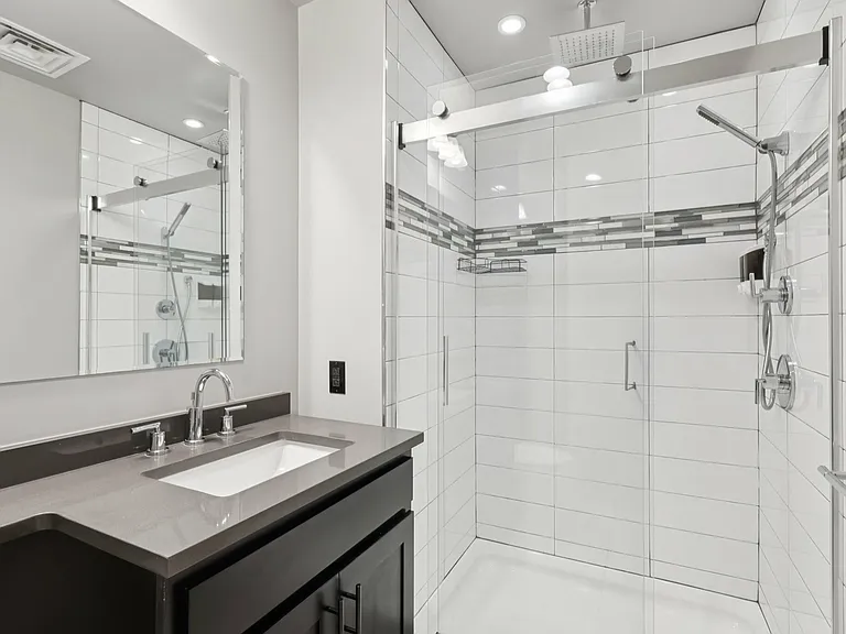 41-web-or-mls-1627 Penn Ave Unit 1003-S2409-014 41-web-or-mls-1627 Penn Ave Unit 1003-S2409-014