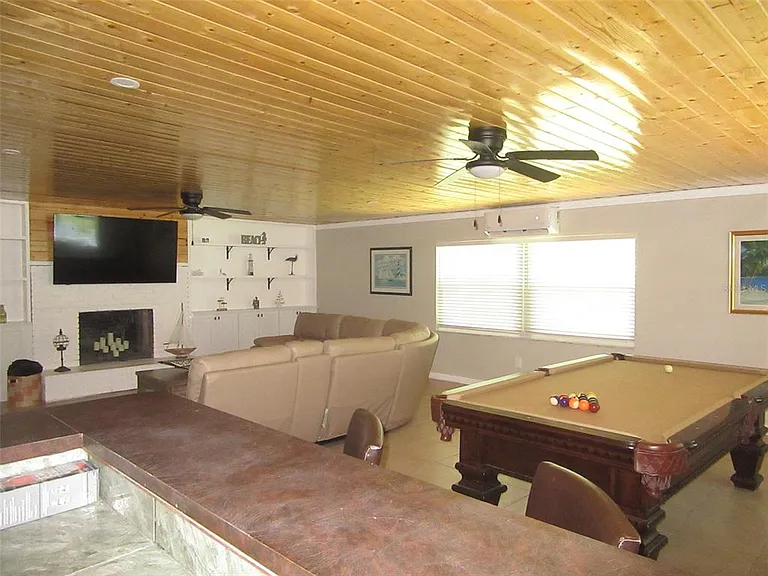 2811 Poinciana Ct — Photo 11