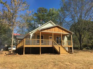 36 Indian Branch Rd, Candler, NC 28715