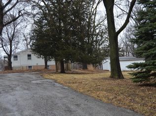 15797 Crystal Ln, Council Bluffs, IA 51503