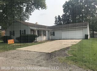 11 Arcadia Dr, Middletown, OH 45042