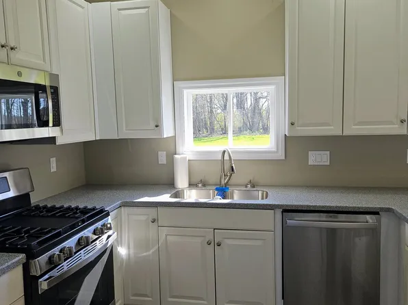 4446 Allegan Rd, Vermontville, MI 49096