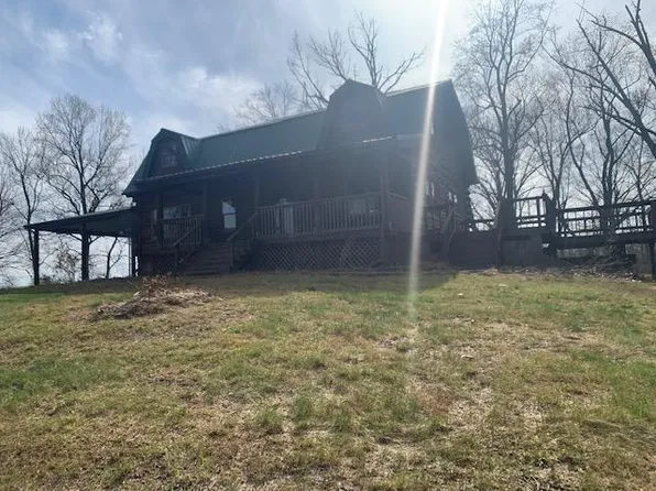 3681 State Route 360, Morganfield, KY 42437