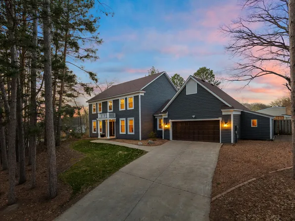 5517 Conifer Trl, Minnetonka, MN 55345