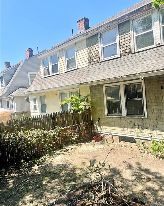 1st image of 272 Remington St