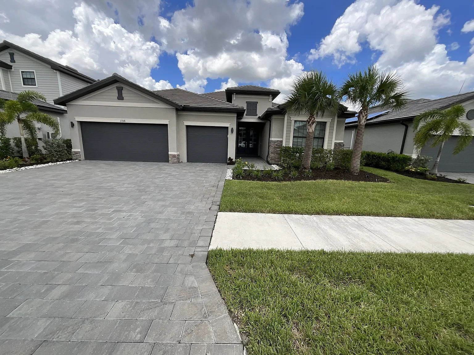 11368 Canopy Loop - 1 — Photo 2