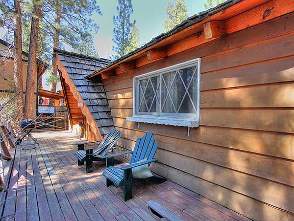 3rd image of 739 Tehama Dr