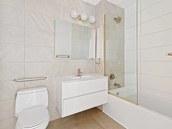 4th image of 292 Quincy St #1B