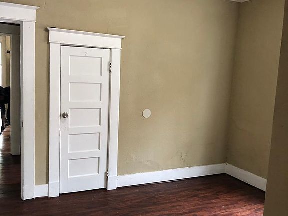 3rd image of 769 Saint Paul Ave #773