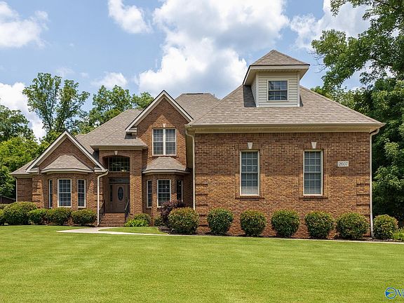 2nd image of 2607 Legacy Preserve Dr SE
