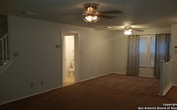 5th image of 7919 Cortland Oak