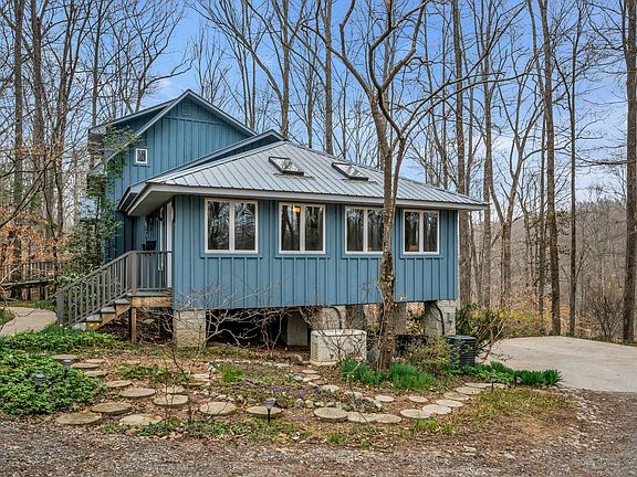 3rd image of 7575 King Rd