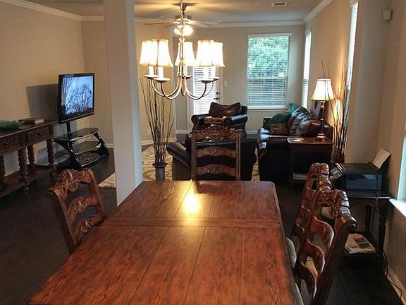 5th image of 411 S Meadowlark St #B