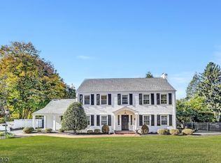 68 Ridge Rd, Little Falls, NJ 07424