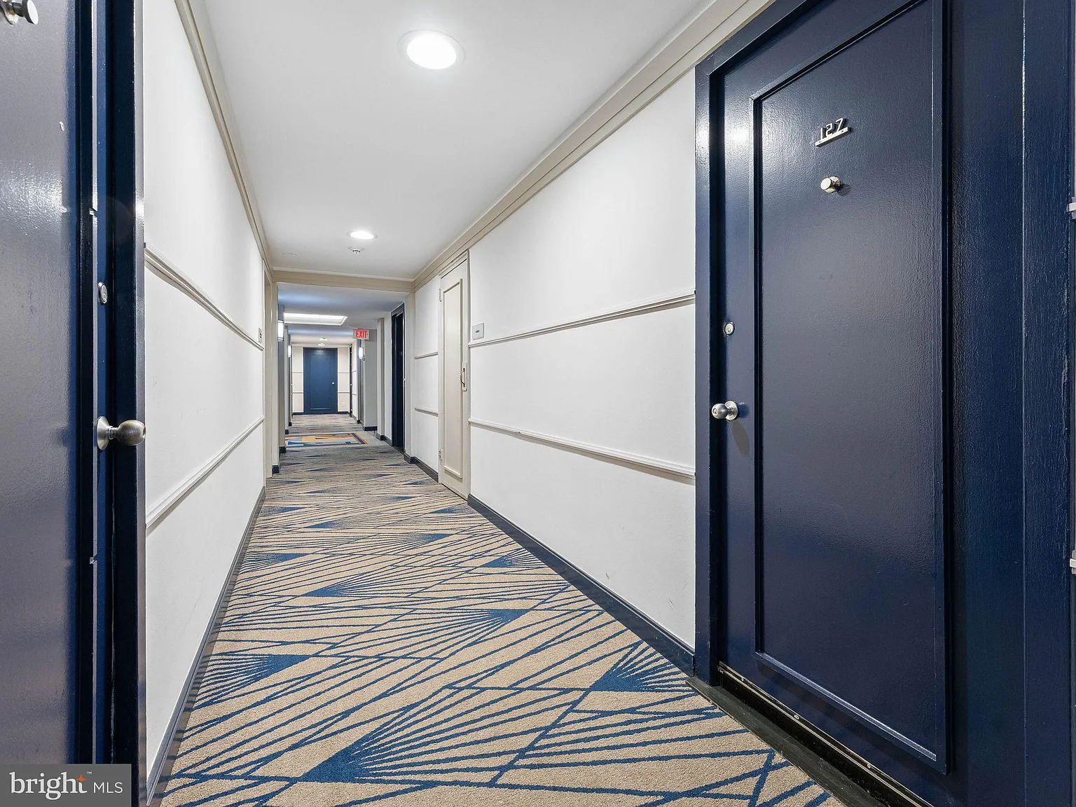 2601 Parkway Condominiums — Photo 3