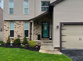 167 Brockmoore Dr, East Amherst, NY 14051