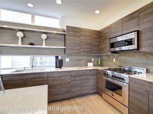 1758 NW 61st St #B, Seattle, WA 98107